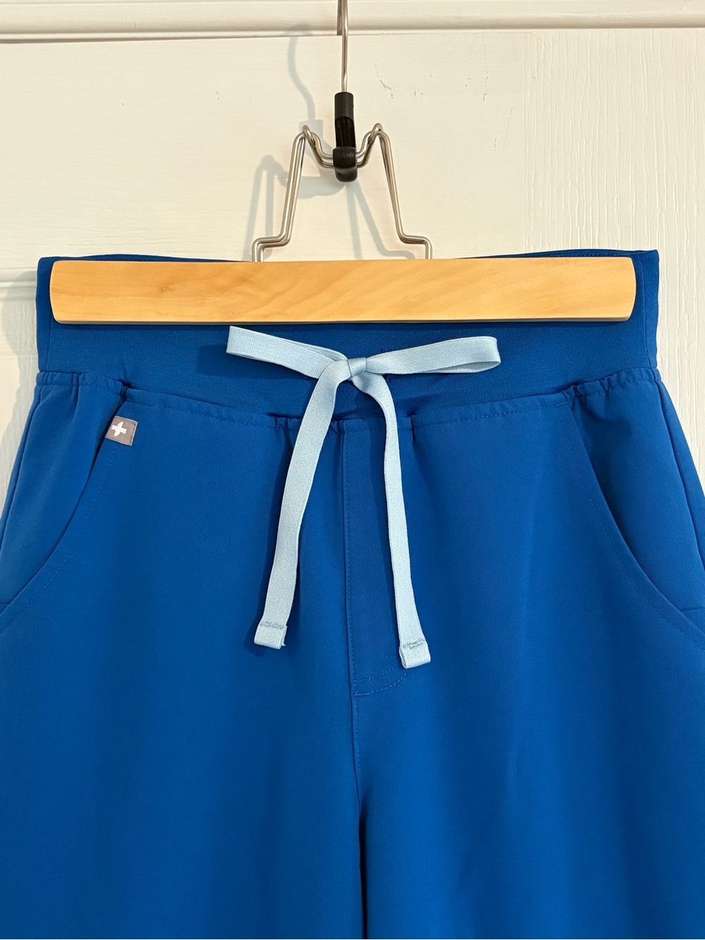 FIGS Zamora Jogger Scrub Pants – XXS Tall – Royal Blue